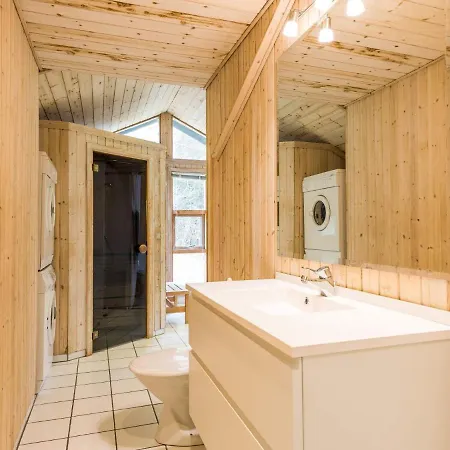 Holiday Clxxiv Holiday home